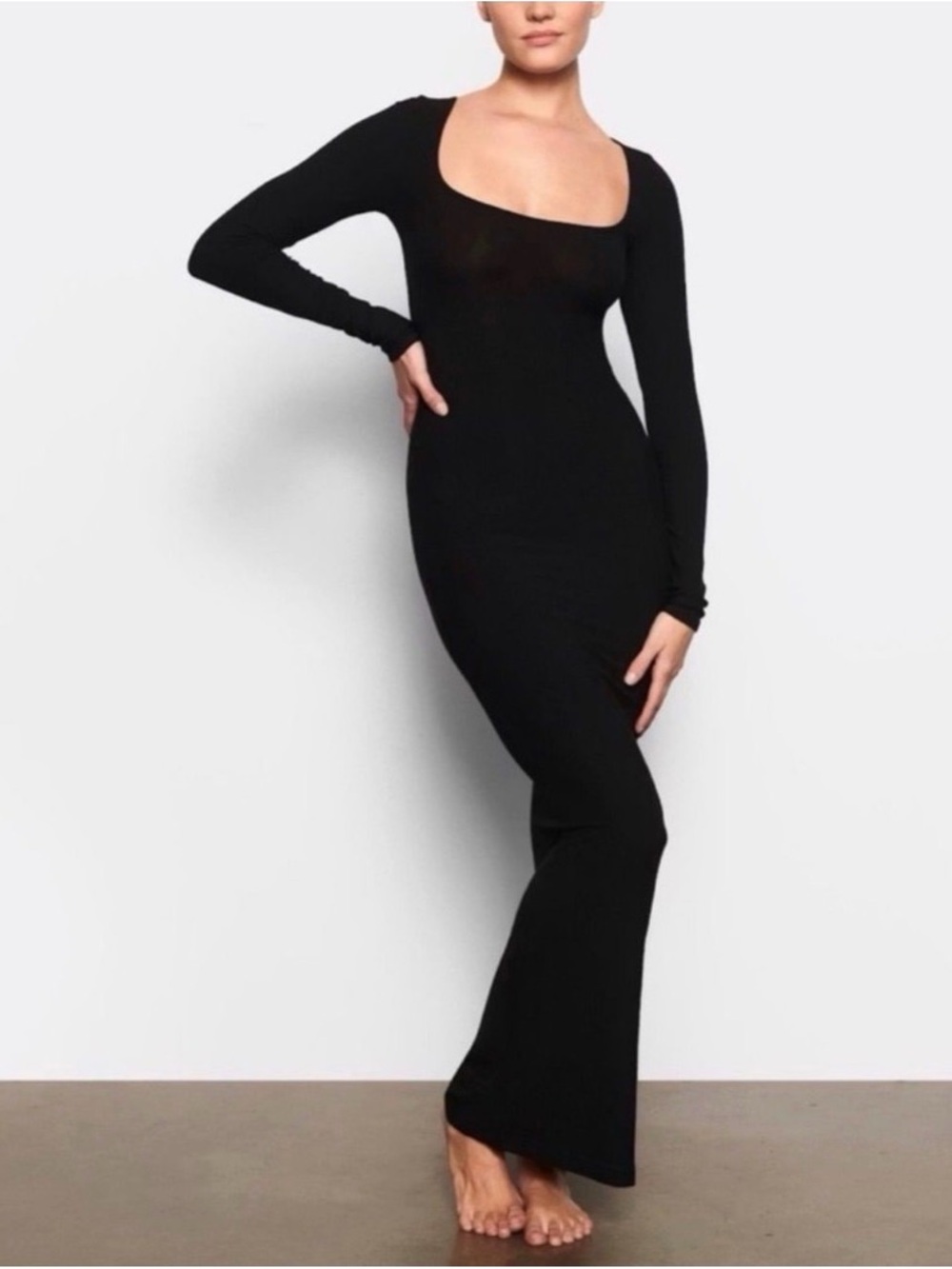 Skims Black Long Sleeve Scoop Neck Maxi Dress – Size XL